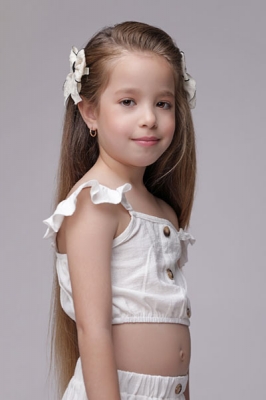 Emily.A - T4YOU MODELS סוכנות דוגמנות