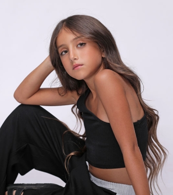 Noya.O - T4YOU MODELS סוכנות דוגמנות