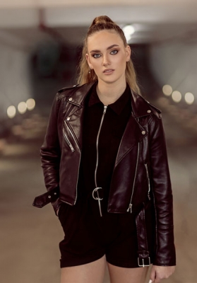 Sasha.Y - T4YOU MODELS סוכנות דוגמנות