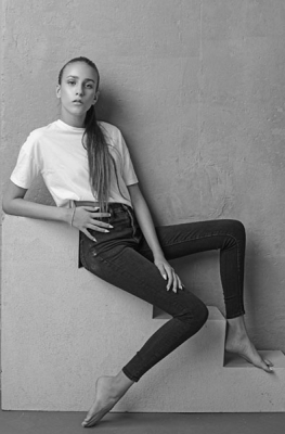 Adi.W - T4YOU MODELS סוכנות דוגמנות