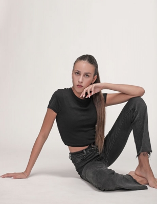 Adi.W - T4YOU MODELS סוכנות דוגמנות
