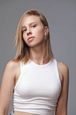 Daria.D - T4YOU MODELS סוכנות דוגמנות