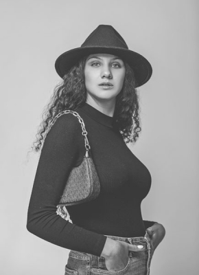 Emuna.M - T4YOU MODELS סוכנות דוגמנות