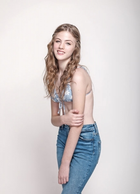 Lyri.S - T4YOU MODELS סוכנות דוגמנות