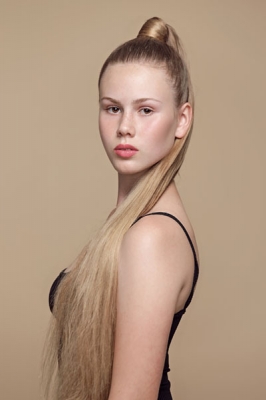 Stefhanie.N - T4YOU MODELS סוכנות דוגמנות