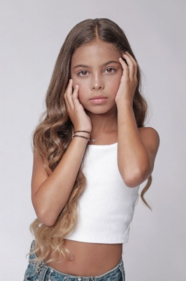 Adele.P - T4YOU MODELS סוכנות דוגמנות