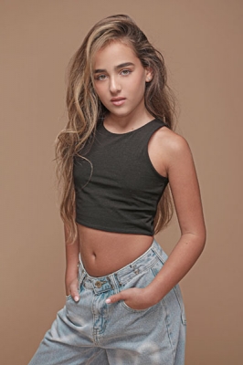 Emily.B - T4YOU MODELS סוכנות דוגמנות