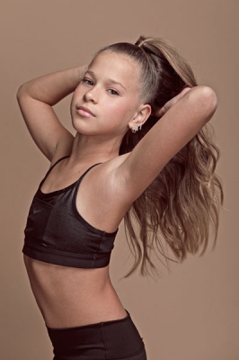 Shelly.D - T4YOU MODELS סוכנות דוגמנות
